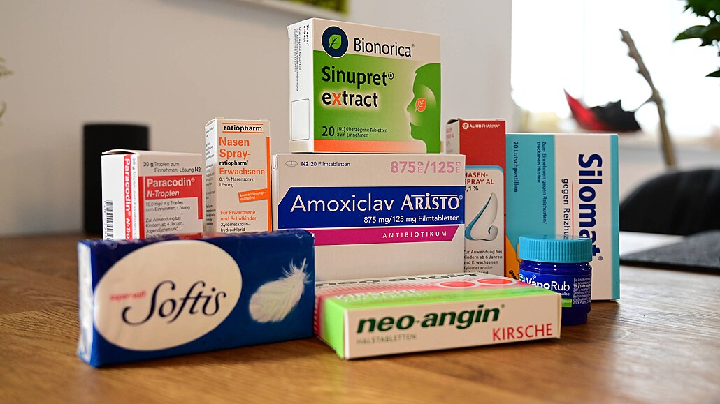Léky, antibiotika - ilustraní snímek.