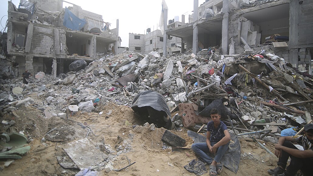 Následky izraelského útoku v Pásmu Gazy.