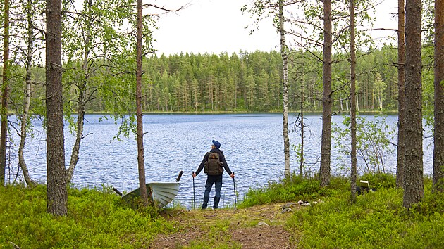 Národní park Petkeljärvi – jeden z finských trailů, červenec 2023