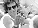 Keith Richards a jeho zlaté hodinky Panthère de Cartier.