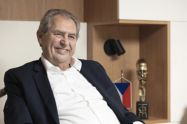 Zeman: Od Pavla odcházejí srdcaři, nastupují kariéristé. Palestince by odsunul po vzoru sudetských Němců