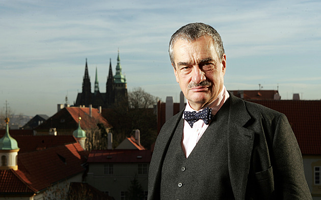 Právo ve víru inflace. Také definice azylu si po 75 letech žádá změnu