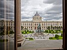 Vídeské Umleckohistorické muzeum z okna jeho dvojete, Pírodovdeckého...
