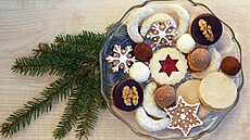 Vánoční cukroví: Rohlíčky, pracny nebo perníčky. Vsaďte na osvědčenou klasiku, která nikdy nezklame