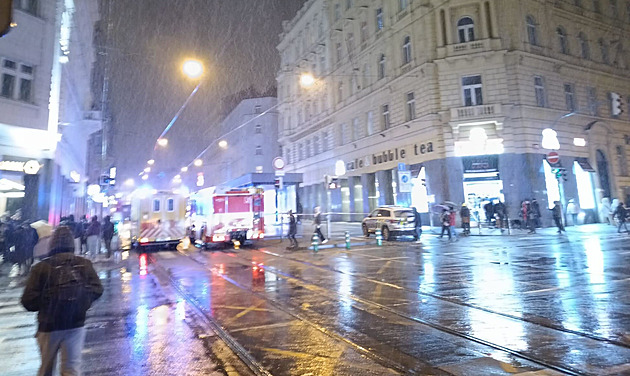 Policie zasahovala v Praze kvůli muži, který měl granát. Byla to maketa