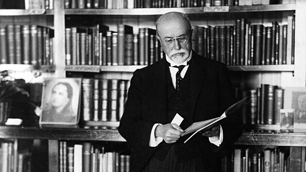 Kniha roku 1928: Nicm nenapad, odpovdl prezident Masaryk v prvnm ronku ankety LN