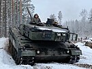 Tanky typu Leopard m�ly pomoci Ukrajin� získat zp�t okupovaná území, mnoho jich...