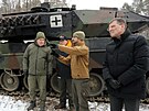 Tanky typu Leopard m�ly pomoci Ukrajin� získat zp�t okupovaná území, mnoho jich...