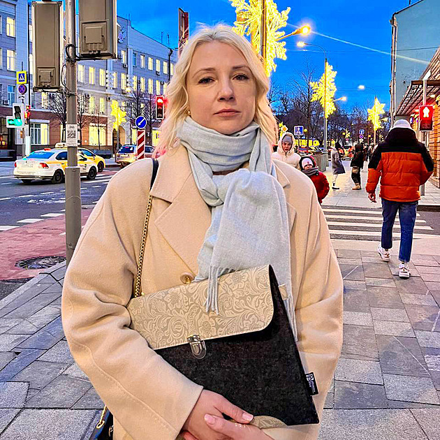 Na úplnou demokracii není Rusko připraveno, říká opoziční politička. Její kandidaturu proti Putinovi soud zamítl