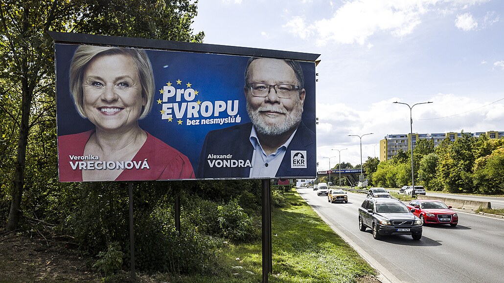 První výstel. Volby do Evropského parlamentu se budou konat v ervnu, vybírat...