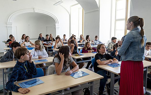 Zbytečný luxus. V Česku roste počet učitelů rychleji než počet žáků