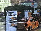 Výstava Píbhy z Ukrajiny, vraky aut, Dín, 24.ledna. 2024