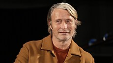 Mads Mikkelsen