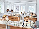 P�ímo v Glashütte pak krom� úst�edí v bývalém nádra�í sídlí i Chronometrie,...