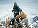 Znaka Rolex byla sponzorem britské výpravy do Himalájí v roce 1953. Horolezce...