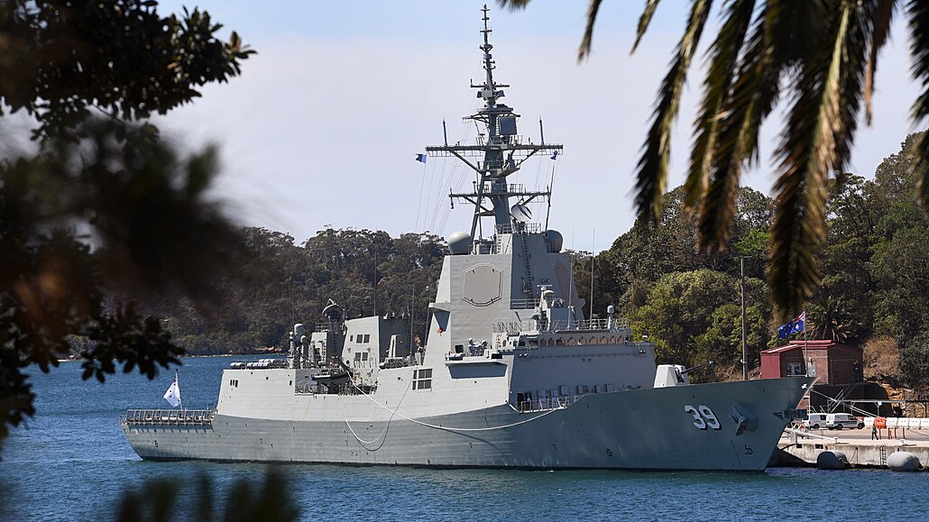 Australský torpédoborec Hobart.