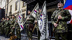 Členové uskupení Národní domobrana na pondělní protivládní demonstraci v Praze překročili zákon