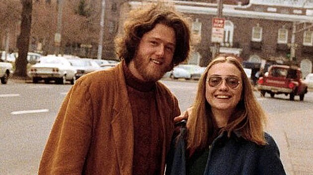 Bill a Hillary Clintonovi (na snímku ze 70. let) se vzali v roce 1975.