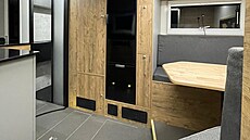 Mercedes-Benz Actros 4x4 v expedi�ní úprav� od ji�ínské spole�nosti VejnyWood,...