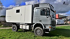 Mercedes-Benz Actros 4x4 v expedi�ní úprav� od ji�ínské spole�nosti VejnyWood...