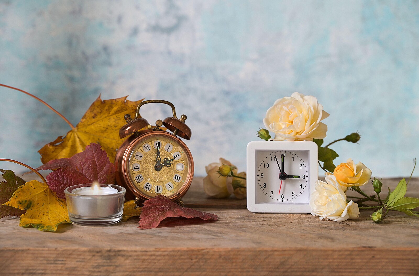 Zvyk přepínat čas: EK se ho před osmi lety zřekla, tak proč začne letní čas i letos?