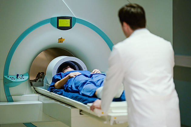 Chceme-li změnit systém, pak nestačí lít miliardy korun do nových center