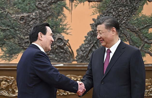 Peking si chce naklonit „ostrov vzdoru“. Čínský prezident hostil bývalého vůdce Tchaj-wanu, co setkání naznačilo?
