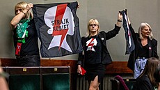 Zastánkyn uvolnní potratové politiky z organizace Strajk Kobiet dorazily i s...