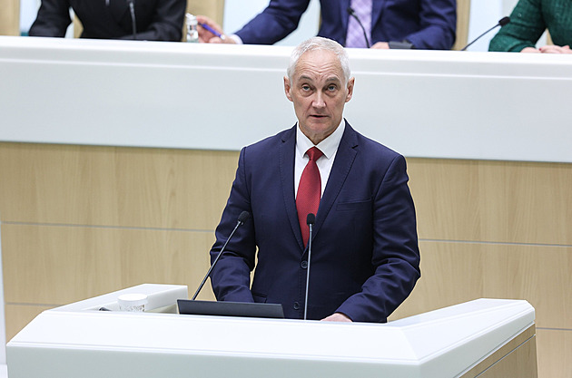 Šamany odkojený Šojgu končí, přichází ekonomický technokrat Bělousov. Co se od něj dá čekat?
