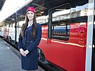 Nové tívozové jednotky RegioPanter v pondlí poprvé svezly cestující na trati...