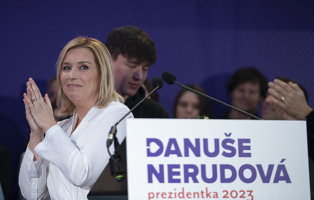 Naše dva jalové přístupy k Unii. EU je českým politikům dobrá leda tak k řešení svých domácích problémů