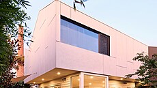 Památkov� chrán�ný d�m se zep�edu v�bec nezm�nil. V�e d�le�ité se odehrálo a�...