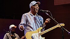 Bluesový král Buddy Guy svým koncertem zavril program chicagského festivalu