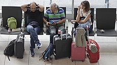 V pípad opodných let i zavazadel mají cestující nárok na odkodnní.