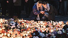 Od tragické st�elby na filozofické fakult� uplynulo 21. �ervna p�l roku. Na...