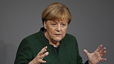 Merkelov chpe pobouen lid v Chemnitzu, nen to ale omluva pro tvan