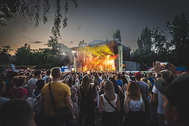 Bezzubá města? Radnice řeší, jak omezit hluk z velkých kulturních akcí