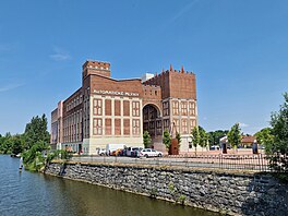 Winternitzovy automatické mlýny v Pardubicích