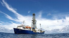 Výzkumná lo JOIDES Resolution