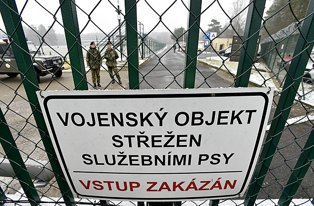 Armáda chce pozemky pod muničními sklady. S majiteli jedná o odkupu či směně, může dojít i na vyvlastňování