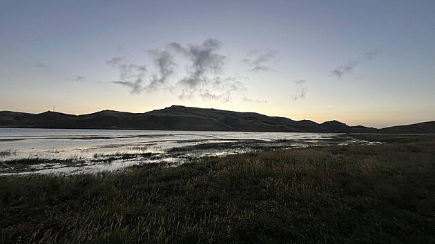 Martin Vyroubal vyrazil na cestu po Asii dvacet let star�m Audi Allroad. M��� p�es Turecko, �r�n a P�kist�n do Himal�j� a pak d�l do Afgh�nist�nu.