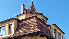 Detaily Jurkovi�ovy práce v Luha�ovicích.