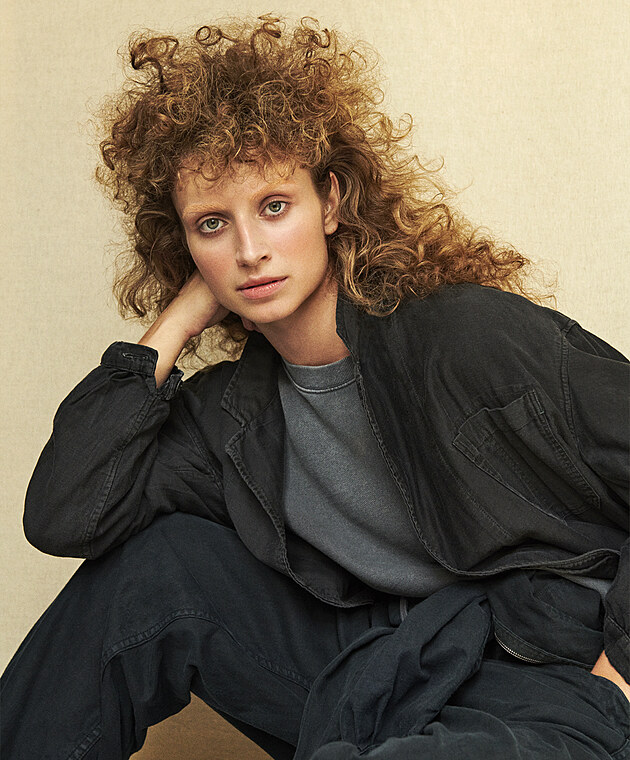 Natlie Othalov / vlasy Petra Mchurov