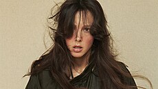 Vanda Chaloupková / vlasy Petra Mchurová