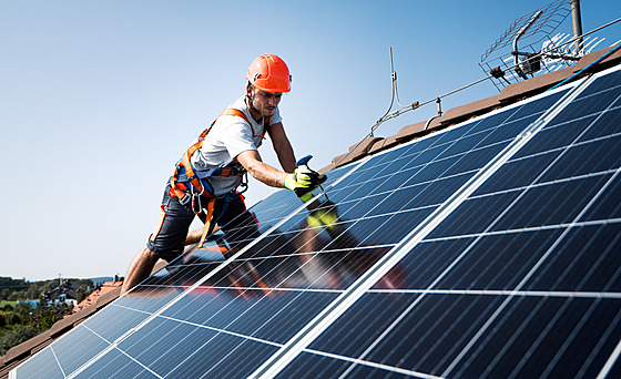 Spole�nost S-Power Energies dodá fotovoltaickou elektrárnu na klí�.