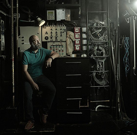 Kdy byl starí, svítidla rád rozmontovával a vyrábl si z nich svtýlka do...