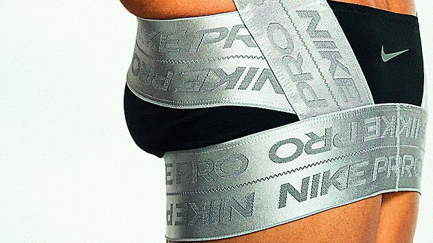 P�smo pro sportovn�ho giganta Nike vytvo�ili Heavyweight Type p�ed �esti lety. Tak dlouho byli oba design��i t� v�z�ni ml�enlivost�.