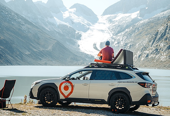 Subaru Outback, se kterým cestuje Jaromír Uxa, zakladatel zna�ky ANNYcarmat