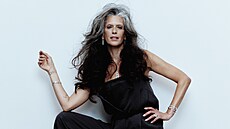 Náu�nice, náhrdelník, náramek Move 10th a Move Link, prsteny So Move a Move...