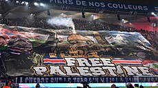 Fanouci Paris St. Germain minulou stedu ped zápasem Ligy mistr s týmem...